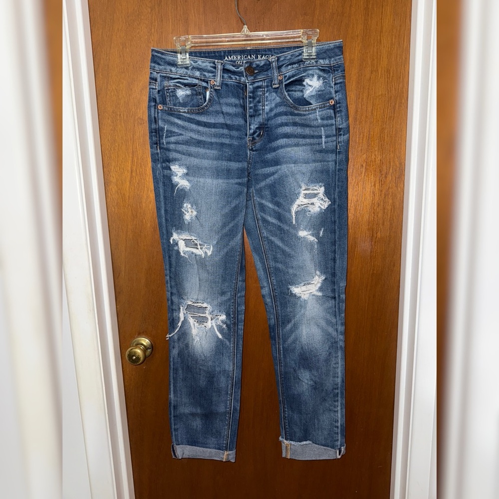 American Eagle Outfitters Women's Tomgirl Distressed Jeans